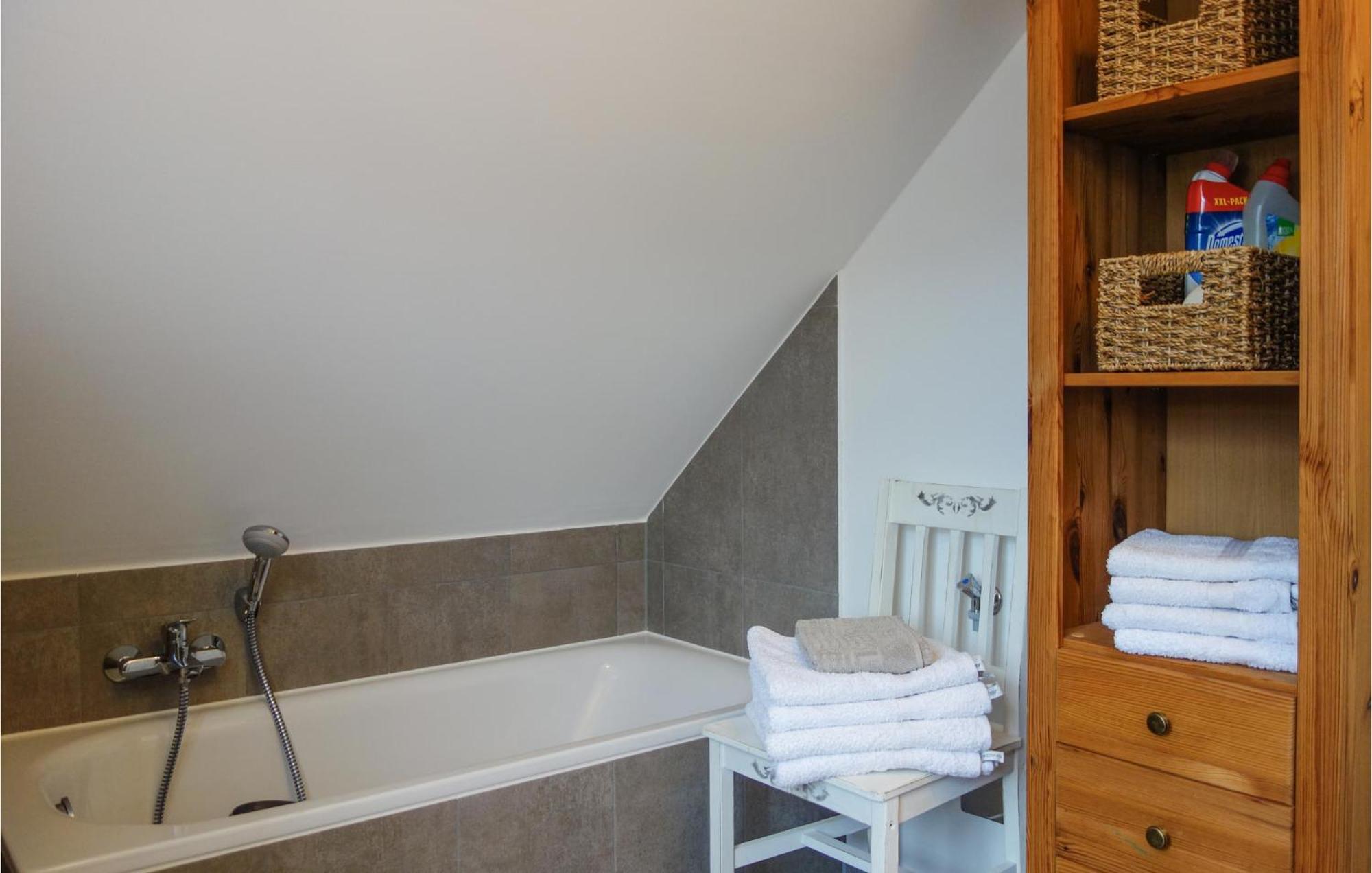 Awesome Home In Warendorf With Wifi エクステリア 写真